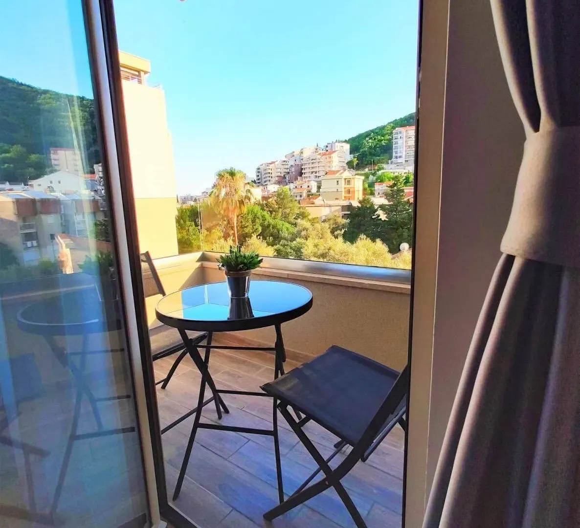 Rent, one bedroom apartment, 46m², Budva, Crna Gora