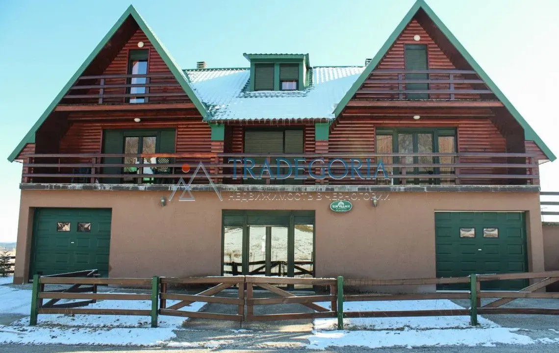 Prodaja, kuća, 330m², Žabljak, Crna Gora