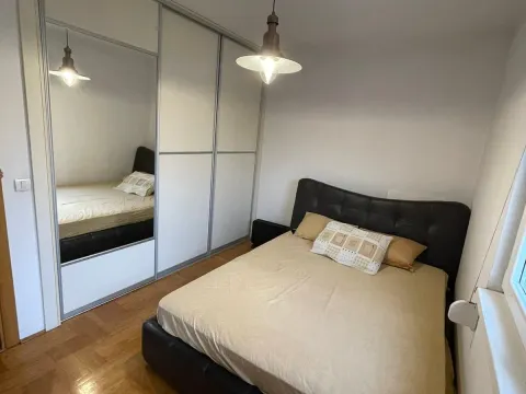 Izdavanje, dvosoban stan, 70m², Zagorič, Podgorica - image 10