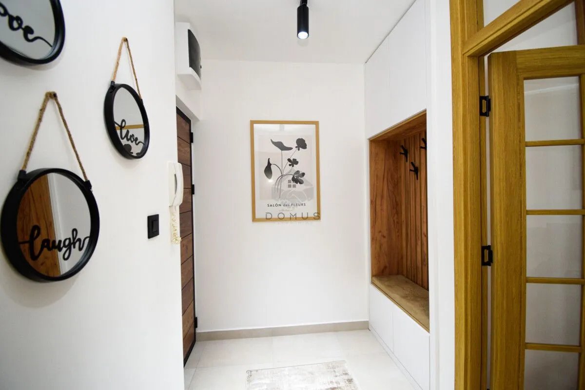 Rent, two bedroom apartment, 65m², Autobuska stanica, Podgorica