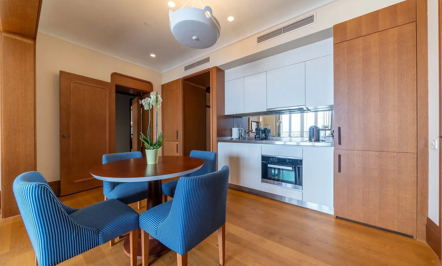 Prodaja, dvosoban stan, 178m², Porto Montenegro, Tivat