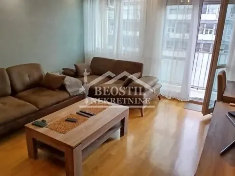 Rent, one bedroom apartment, 40m², Savski Venac, Beograd - image 2