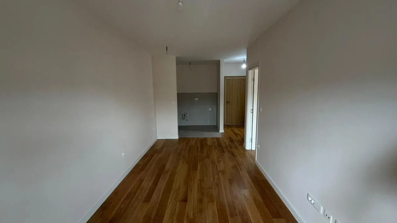 Prodaja, jednosoban stan, 40m², Central Point, Podgorica