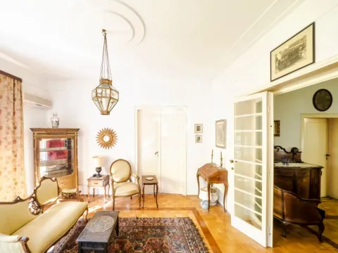 Prodaja, trosoban stan, 119m², Kalenić Pijaca, Vračar Sve Podlokacije - image 4