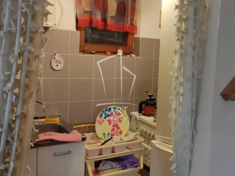 Prodaja, kuća, 120m², Voždovac Sve Podlokacije, Beograd - image 3