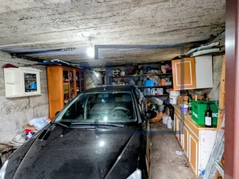 Sale, house, 75m², Zlatica, Podgorica - image 12