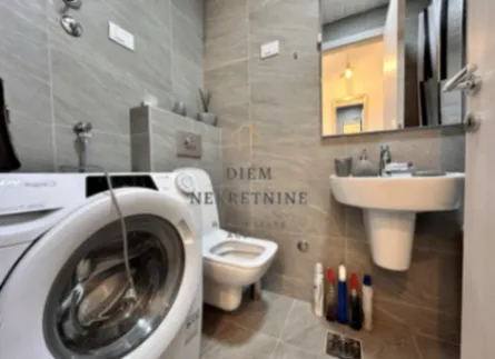 Rent, studio apartment, 33m², City Kvart, Podgorica - image 2