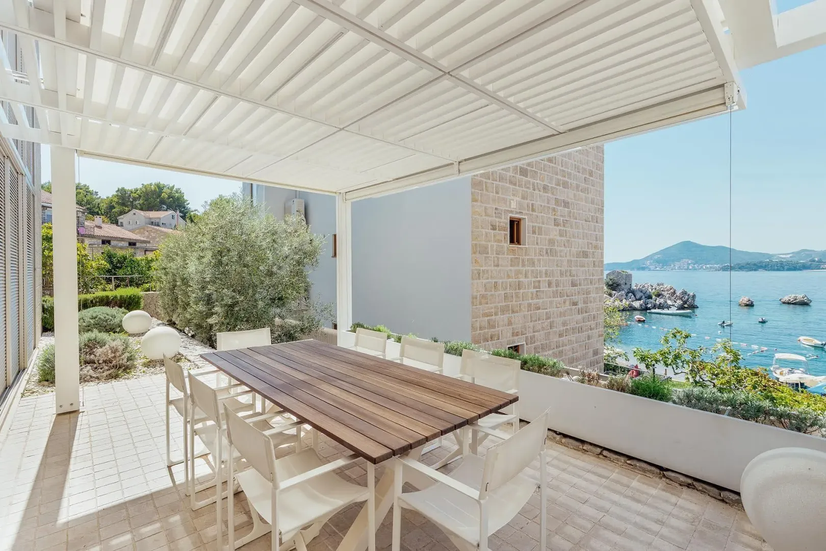 Prodaja, kuća, 320m², Pržno, Budva
