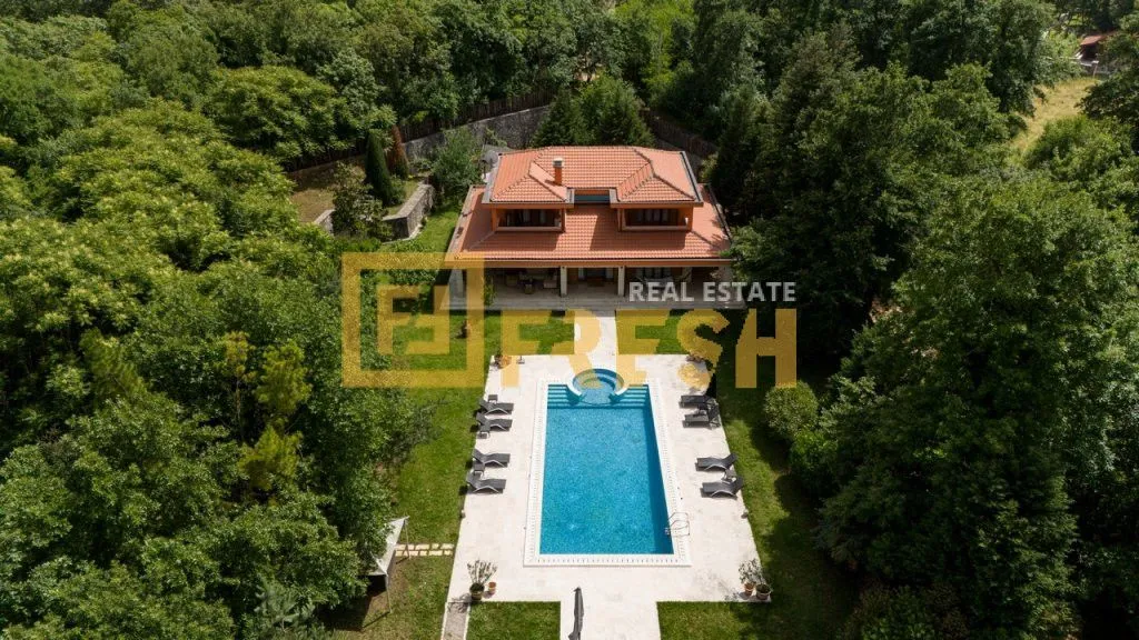 Rent, house, 400m², Danilovgrad, Crna Gora