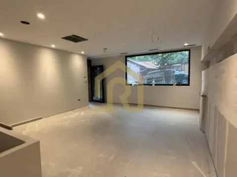 Izdavanje, poslovni prostor, 160m², Južni Bulevar, Vračar Sve Podlokacije - image 24