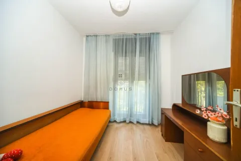 Izdavanje, trosoban stan, 100m², Zabjelo, Podgorica - image 11