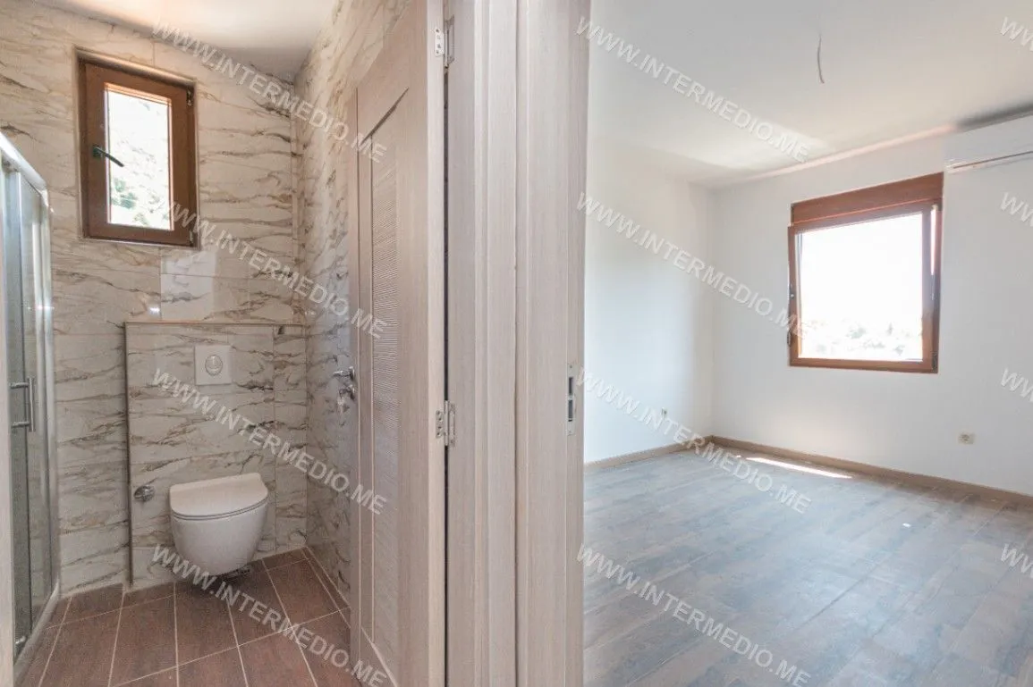 Prodaja, dvosoban stan, 87m², Kumbor, Herceg Novi