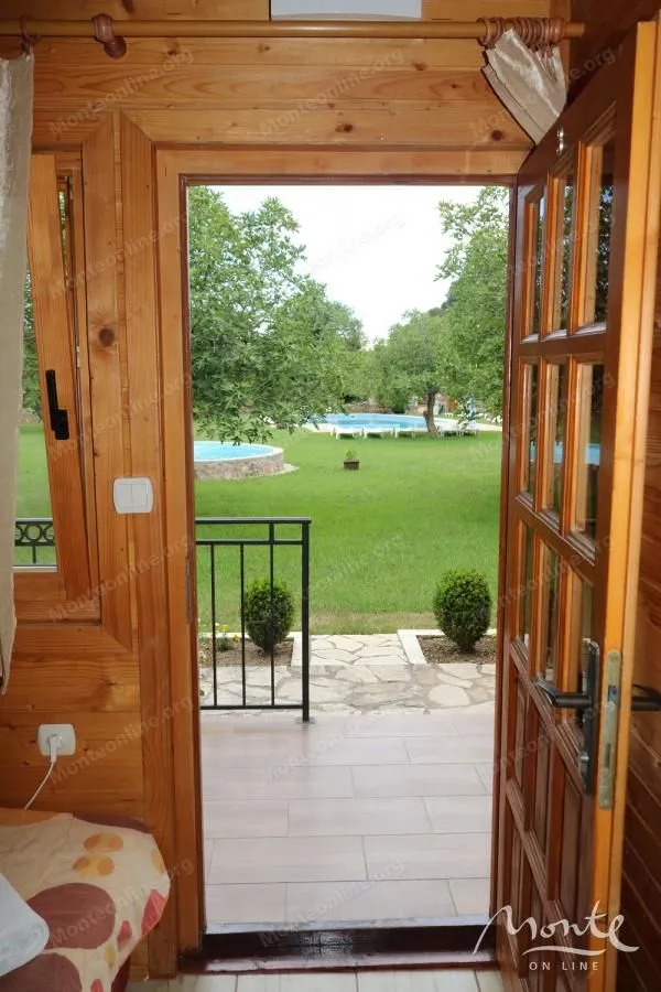 Sale, office space, 767m², Buljarica, Budva