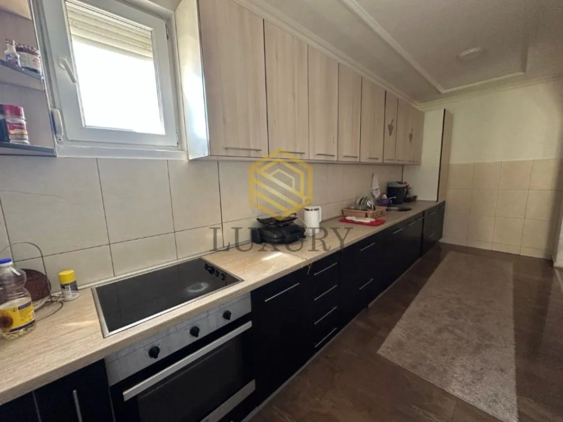 Rent, house, 160m², Donja Gorica, Podgorica
