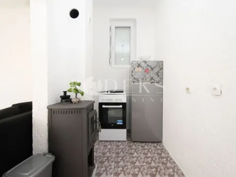 Izdavanje, kuća, 85m², Zagorič, Podgorica - image 3