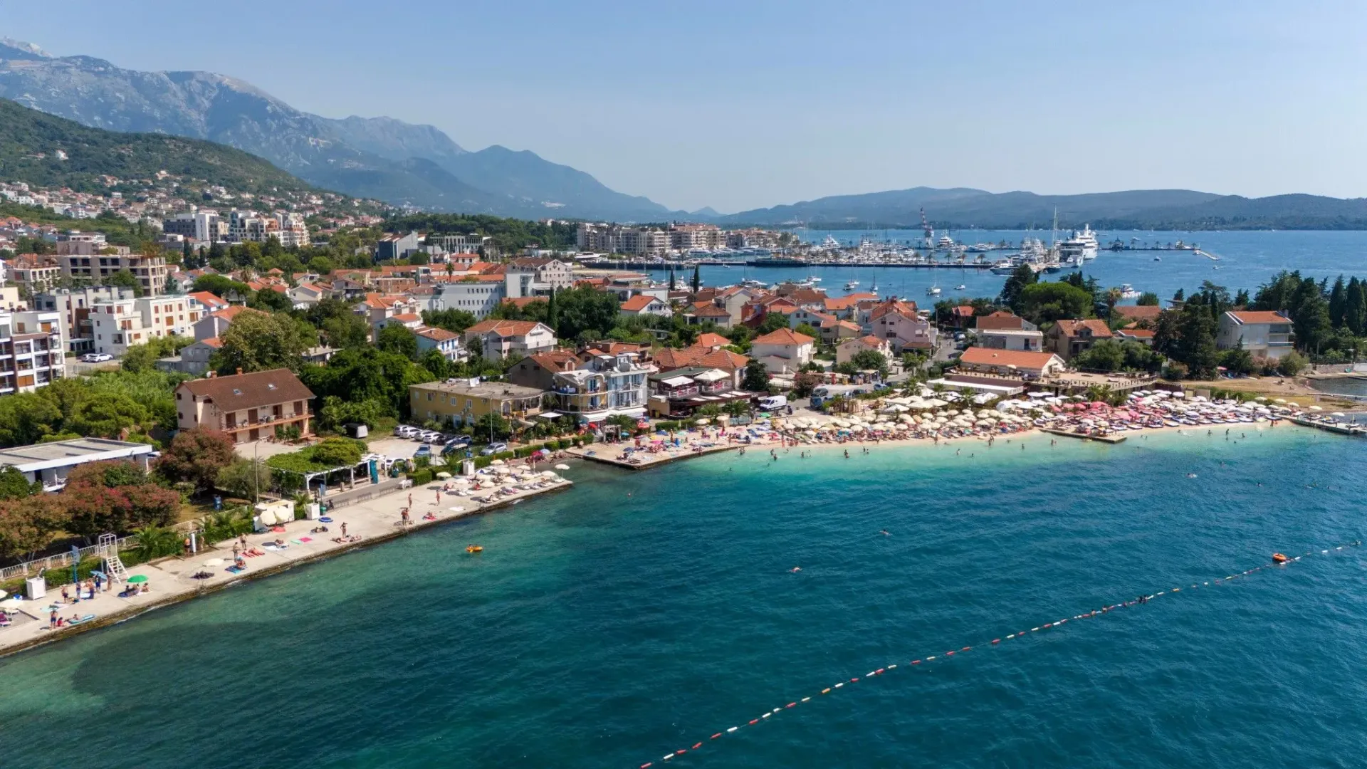 Rent, three bedroom apartment, 85m², Tivat, Crna Gora