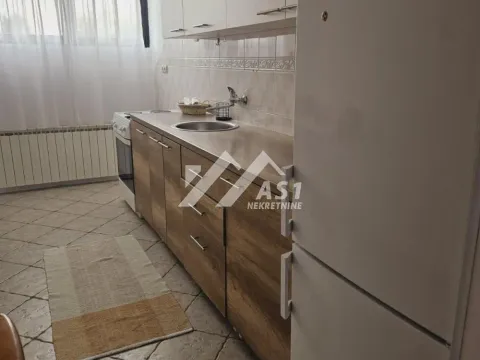 Izdavanje, trosoban stan, 100m², Veternik, Novi Sad Sve Podlokacije - image 6