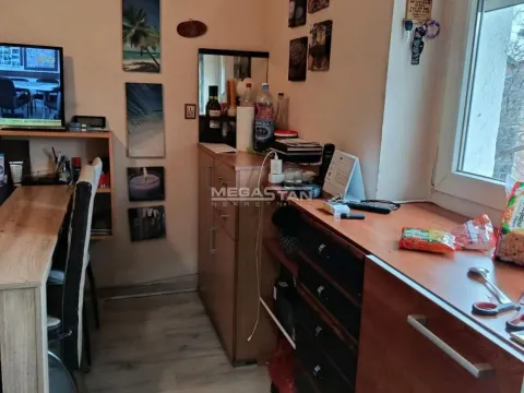 Prodaja, stan, 23m², Kanarevo Brdo, Beograd - image 5