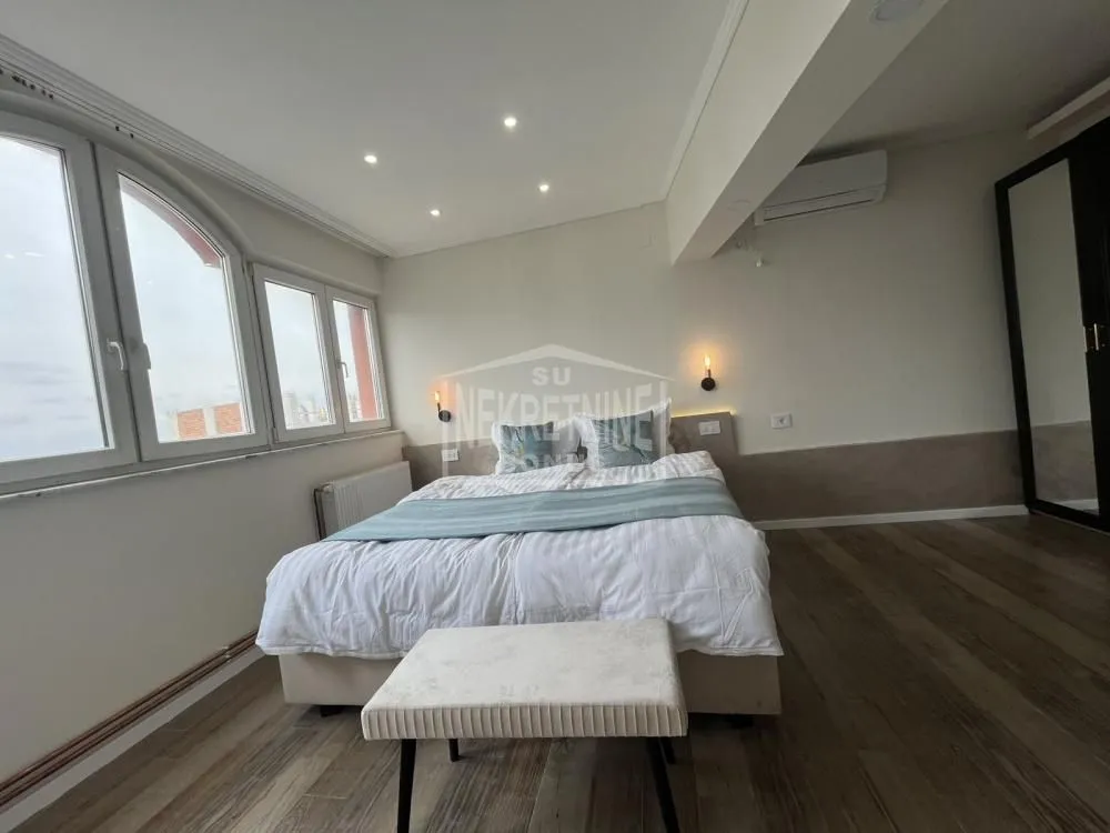 Prodaja, stan, 195m², Prozivka, Subotica
