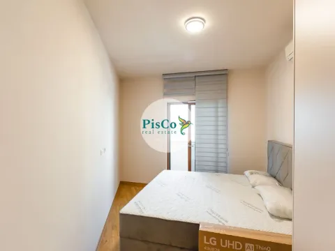 Prodaja, jednosoban stan, 50m², Centar, Podgorica - image 11