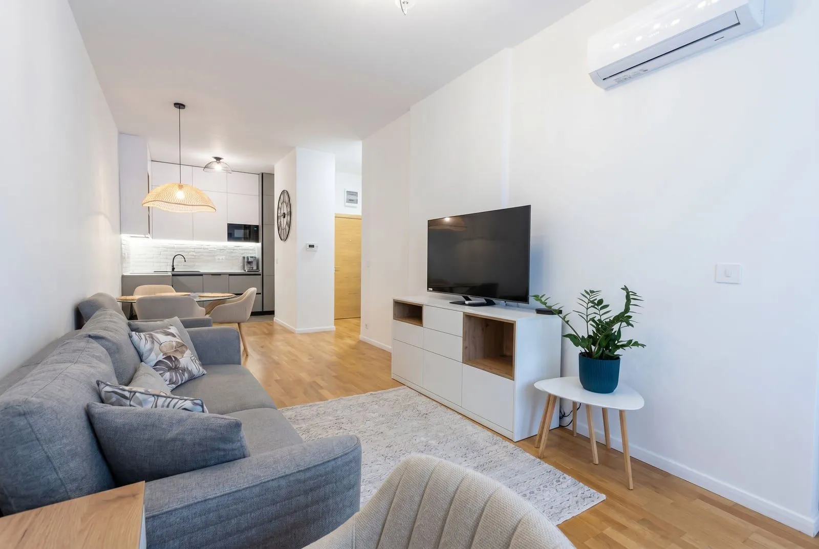 Sale, two bedroom apartment, 49m², Bečići, Budva