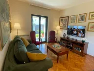 Prodaja, kuća, 293m², Stari Aerodrom, Podgorica - image 5