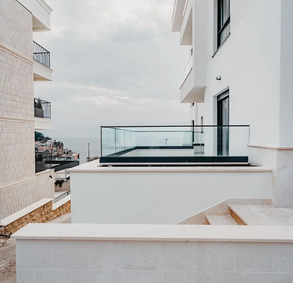 Izdavanje, ugostiteljski objekat, 1600m², Budva, Crna Gora