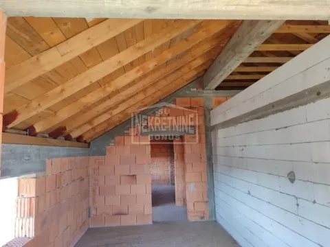 Prodaja, kuća, 505m², Novo Selo, Subotica - image 7