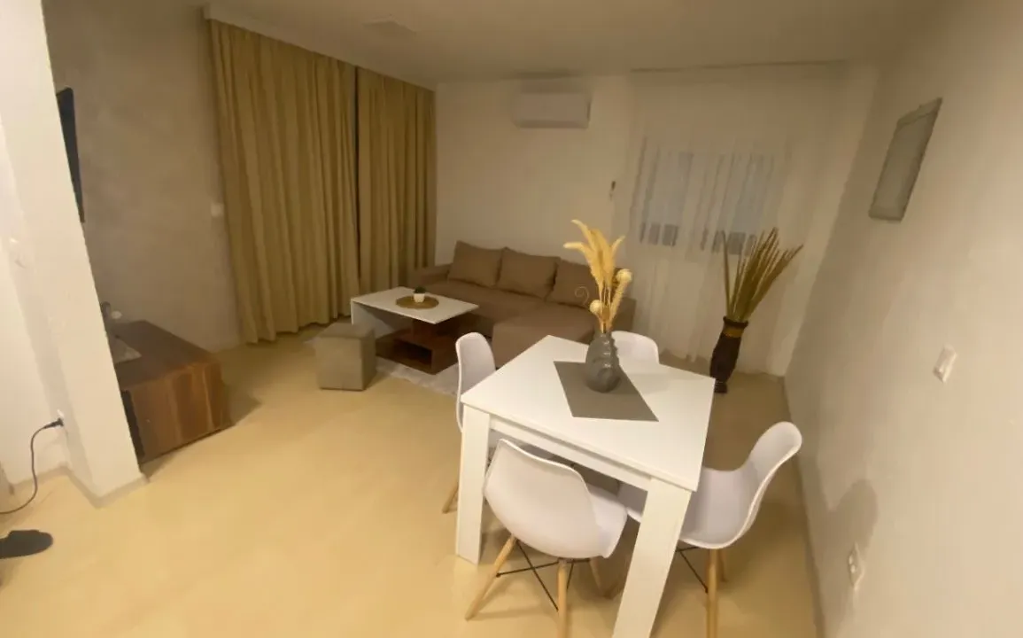 Rent, house, 60m², Radanovići, Kotor