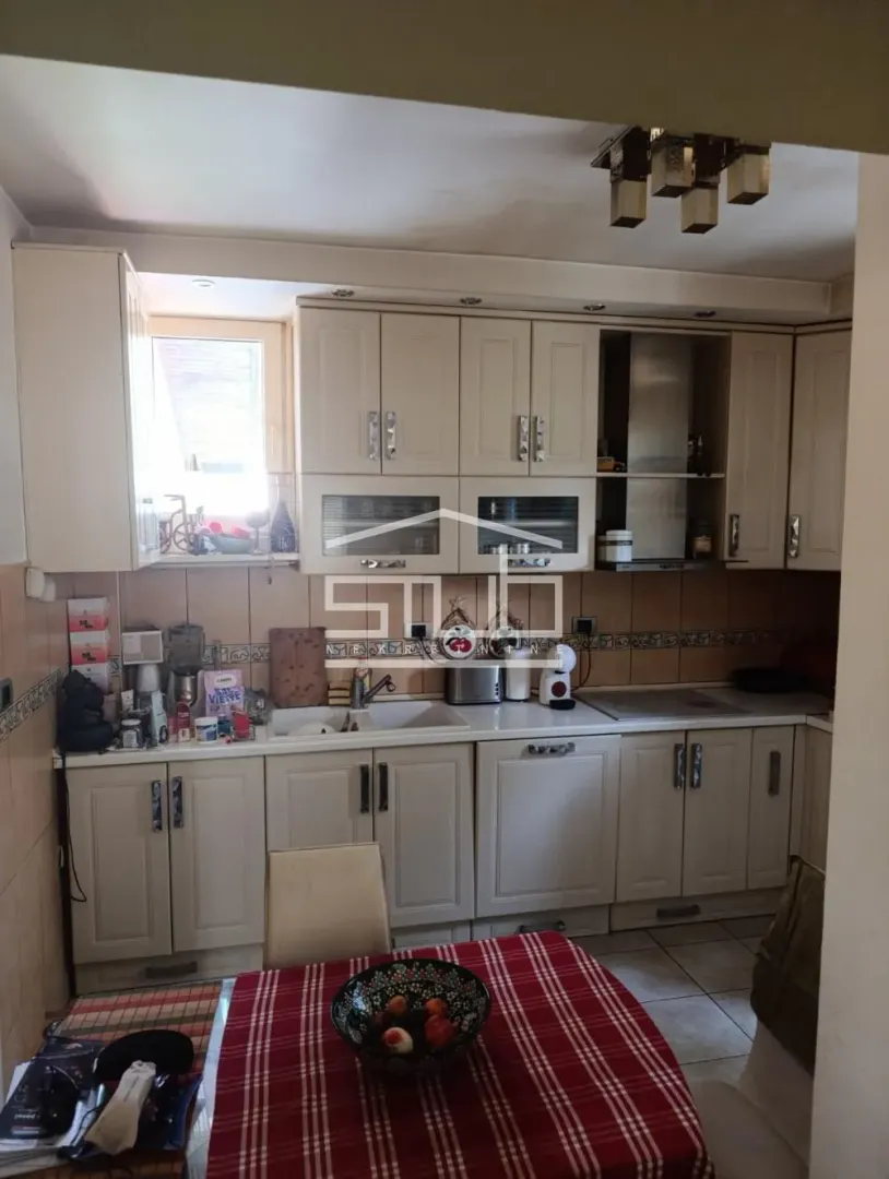 Sale, house, 500m², Golf Naselje, Beograd