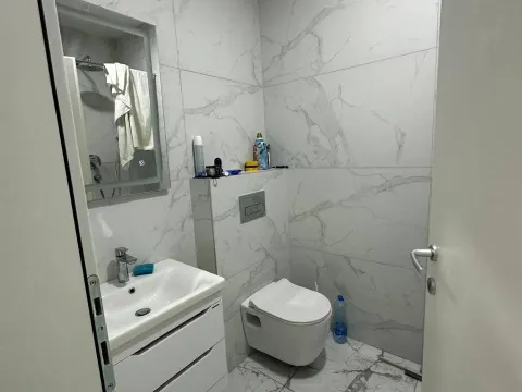 Sale, two bedroom apartment, 61m², Bečići, Budva - image 9