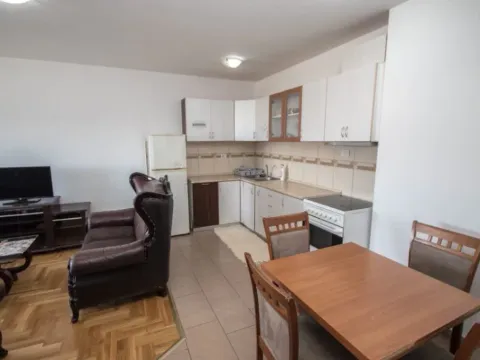 Rent, two bedroom apartment, 600m², City Kvart, Podgorica - image 8
