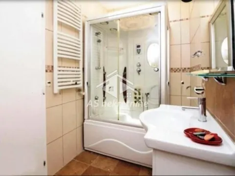 Rent, four bedroom apartment, 140m², Đeram Pijaca, Beograd - image 27