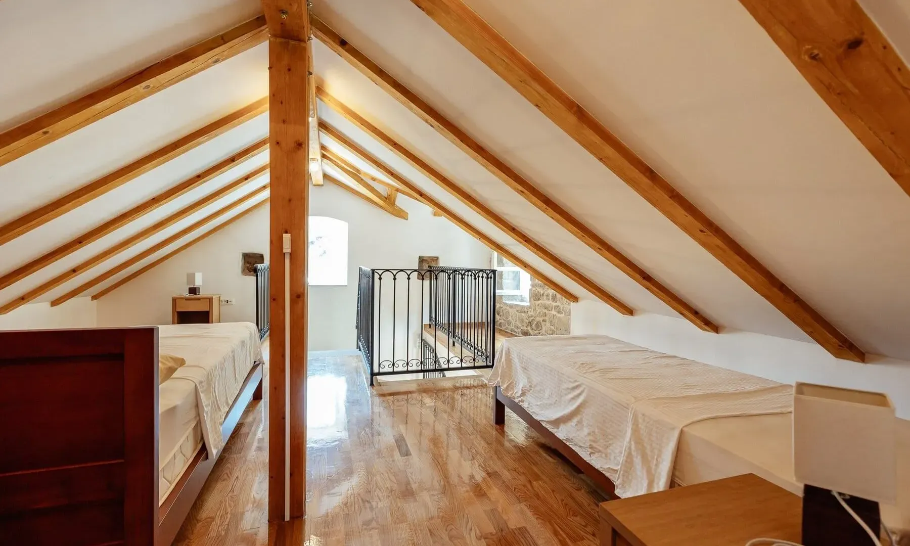 Sale, house, 800m², Prčanj, Kotor