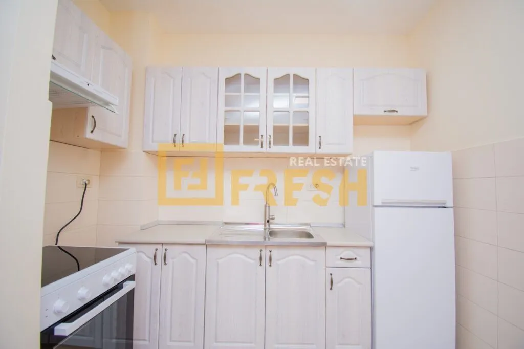 Izdavanje, jednosoban stan, 45m², City Kvart, Podgorica