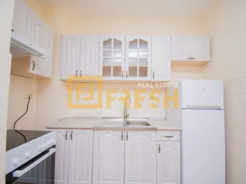 Izdavanje, jednosoban stan, 45m², City Kvart, Podgorica - image 4