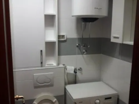 Izdavanje, garsonjera, 31m², City Kvart, Podgorica - image 5