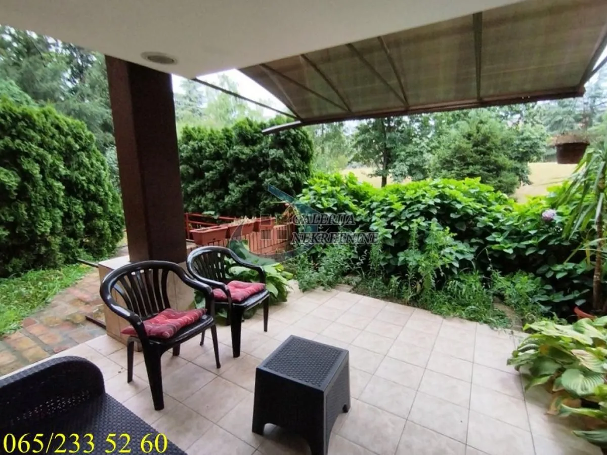 Sale, two bedroom apartment, 64m², Cerak Vinogradi, Beograd