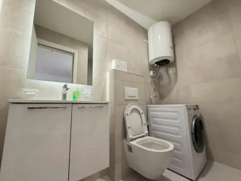 Izdavanje, jednosoban stan, 46m², Stari Aerodrom, Podgorica - image 7