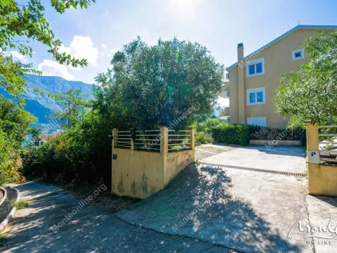 Prodaja, dvosoban stan, 83m², Prčanj, Kotor - image 31