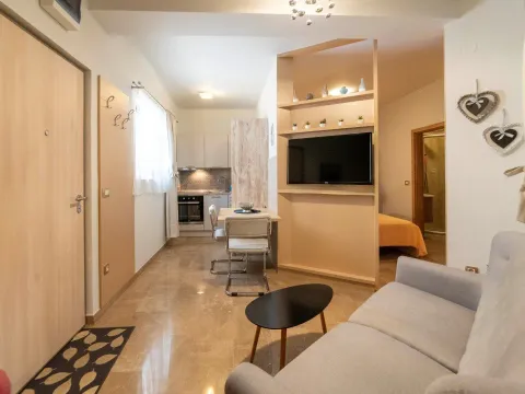 Prodaja, kuća, 507m², Dobrota, Kotor - image 43