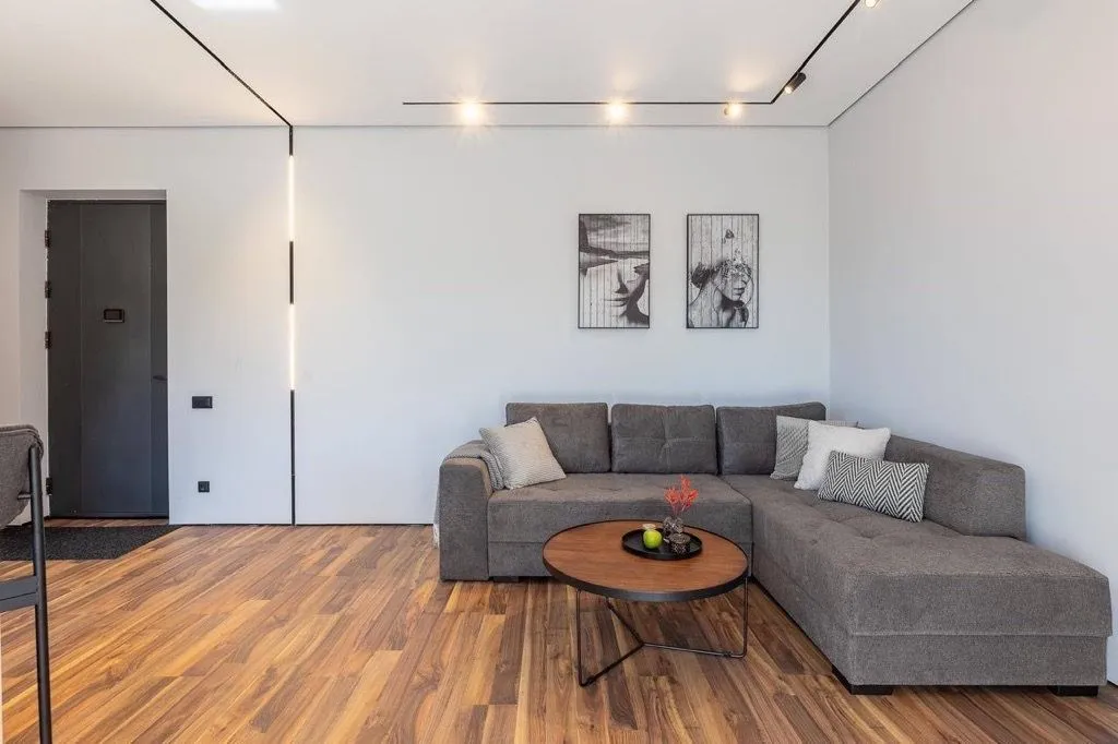 Prodaja, dvosoban stan, 120m², Lastva Grbaljska, Kotor
