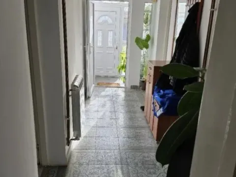 Prodaja, kuća, 240m², Surčin (mesto), Surčin - image 4