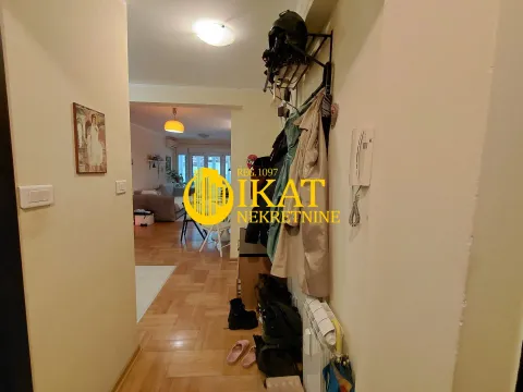 Prodaja, trosoban stan, 61m², Slavujev Venac, Zvezdara Sve Podlokacije - image 3