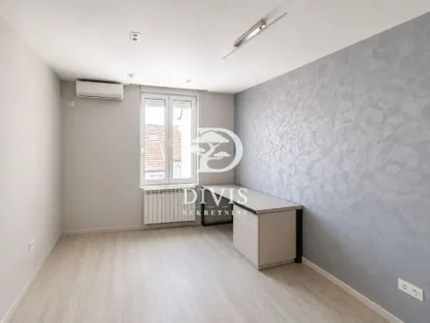Sale, apartment, 118m², Đeram Pijaca, Beograd - image 14