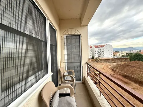 Izdavanje, dvosoban stan, 65m², Ljubović, Podgorica - image 6