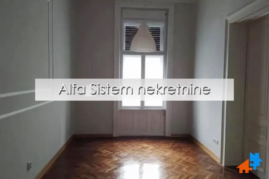 Izdavanje, četvorosoban stan, 120m², Topličin venac, Beograd