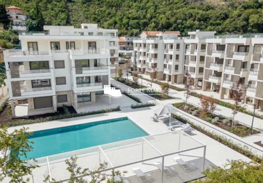 Prodaja, jednosoban stan, 57m², Sutorina, Herceg Novi