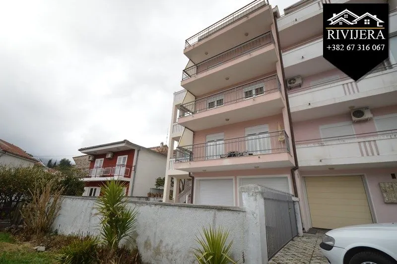 Prodaja, kuća, 330m², Igalo, Herceg Novi