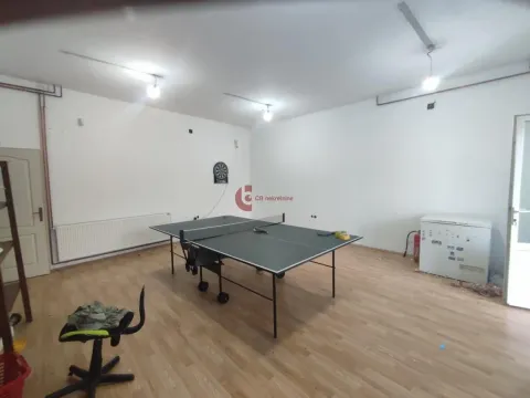 Sale, house, 630m², Gat, Subotica - image 8